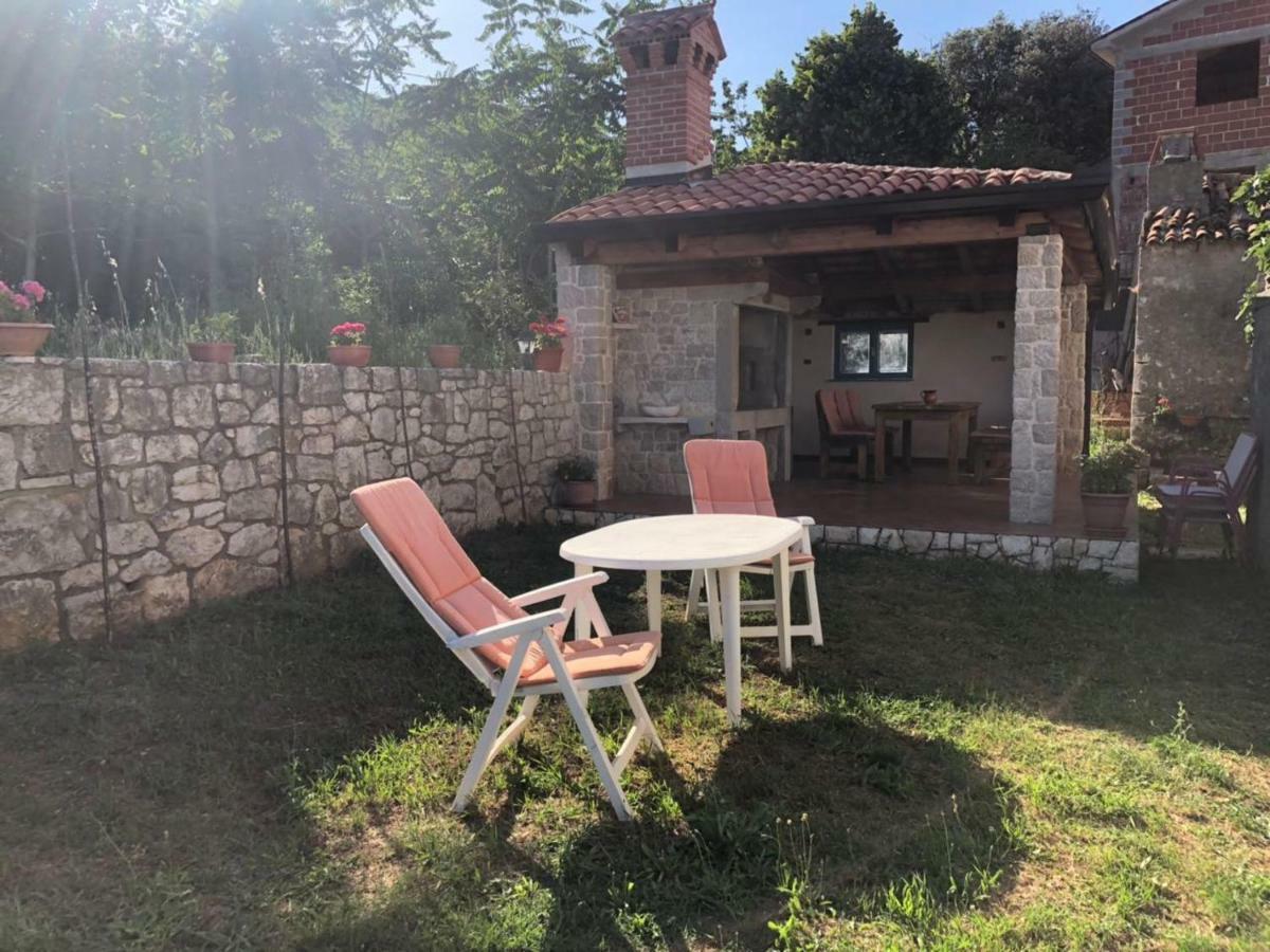 Villa Divna لابين المظهر الخارجي الصورة