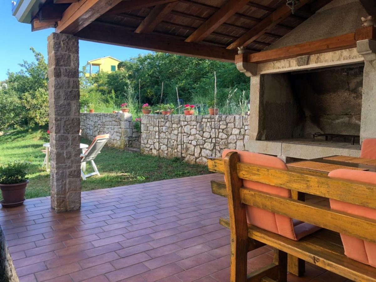 Villa Divna لابين المظهر الخارجي الصورة